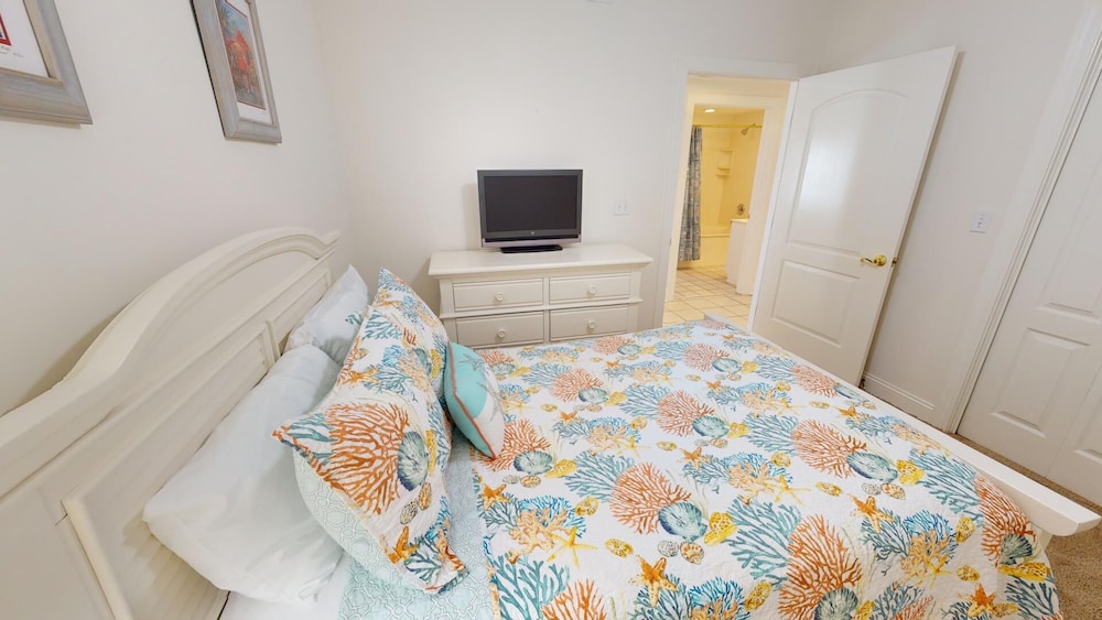 Sandpiper 2 by Tybee Vacation Rentals