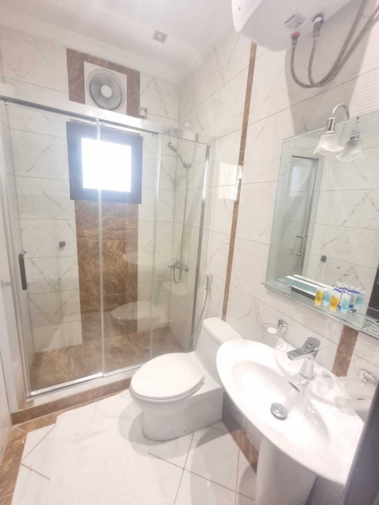 Hometel Khozama Jed