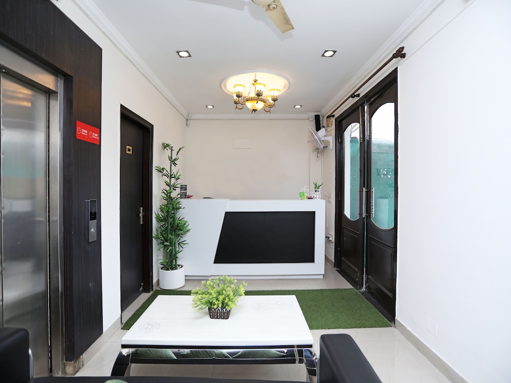 OYO 15130 Cape Jasmine Regency view 2