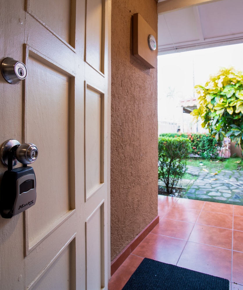 Villas Paraiso B52
