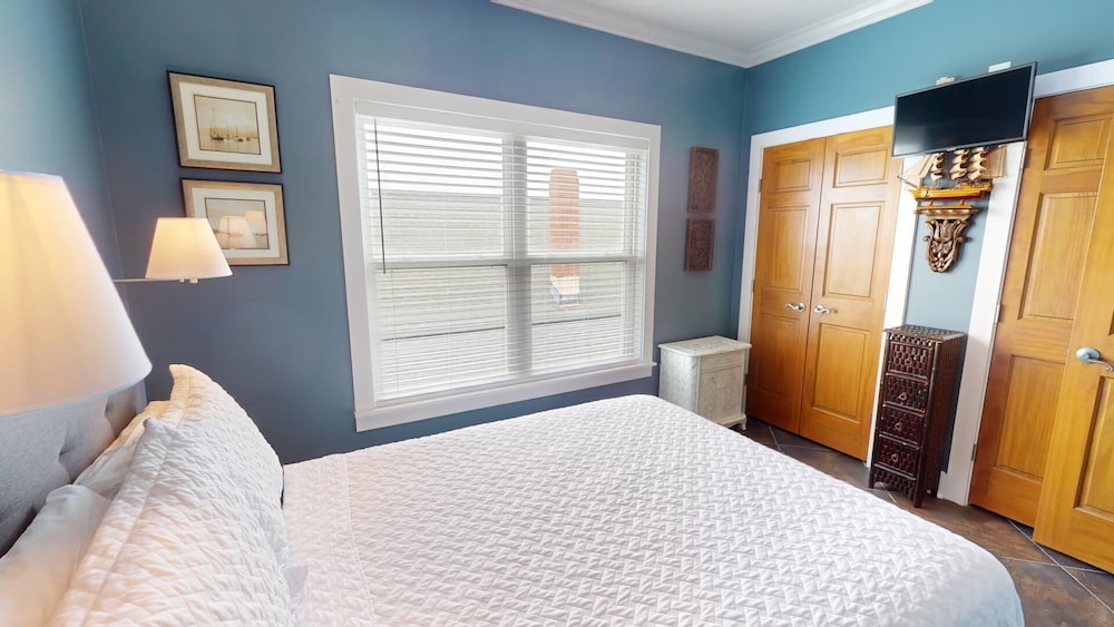 Oceanview A by Tybee Vacation Rentals
