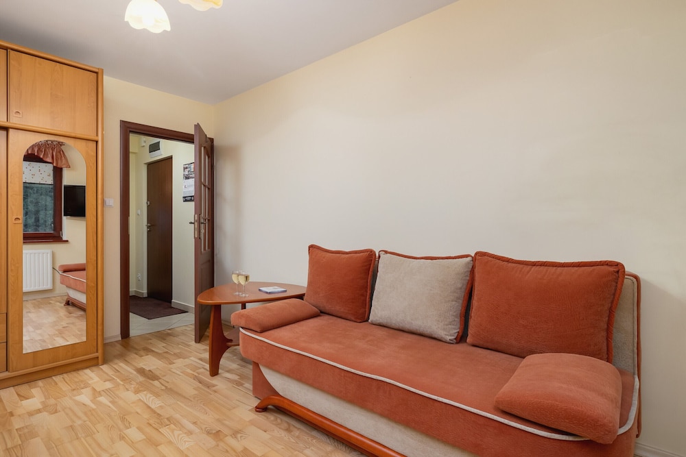Cozy Apartment in Zakopane by Renters view 2