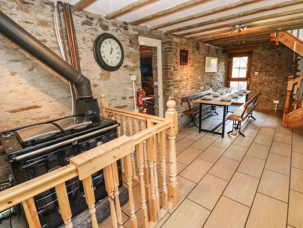 Nant Moel Isaf Farm