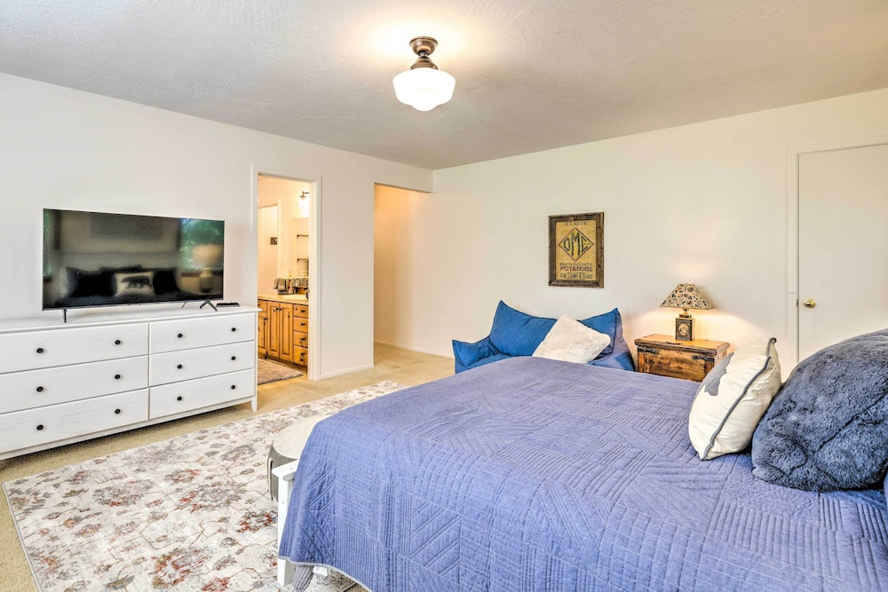 Steps to Dtwn Murphys: Cottage w/ Furnished Porch view 5