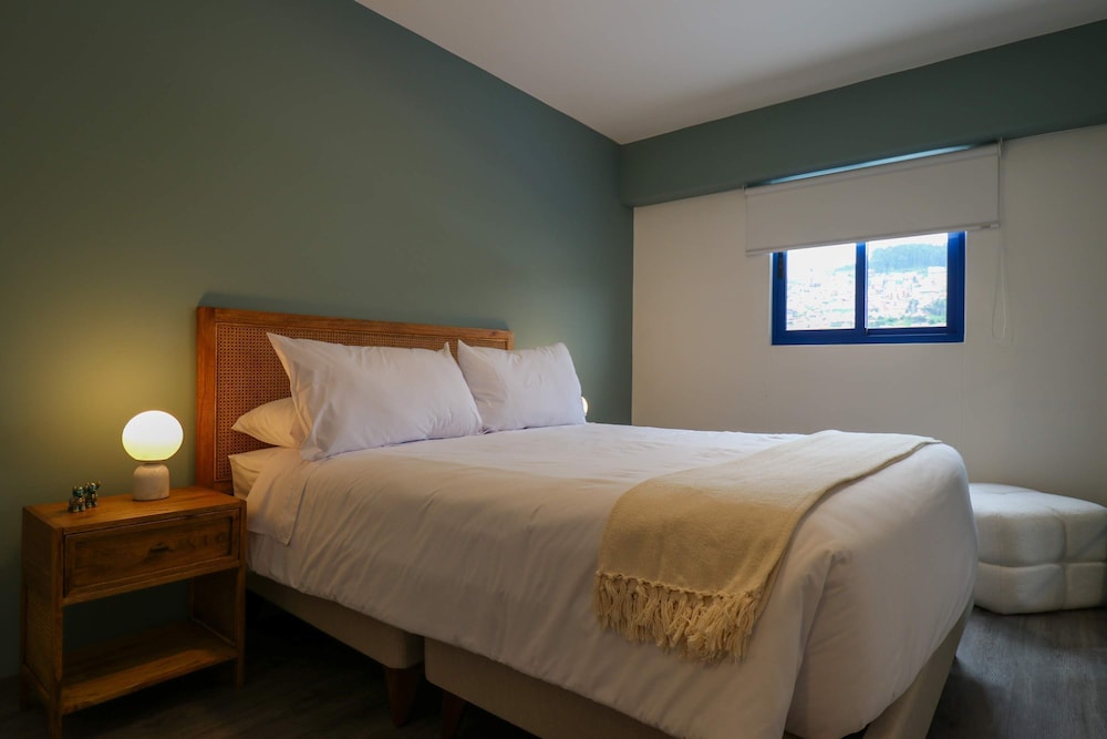 w Delightful 1BR w Perfect Balcony in Cusco