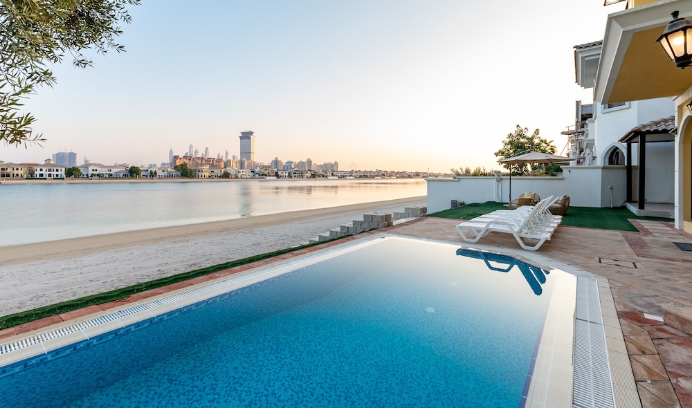 Signature Palm Villas - Mint Stay