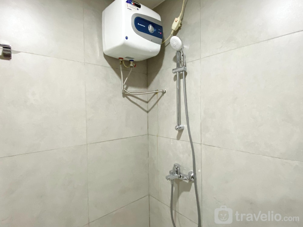Homey And Warm Studio Pollux Chadstone Apartment