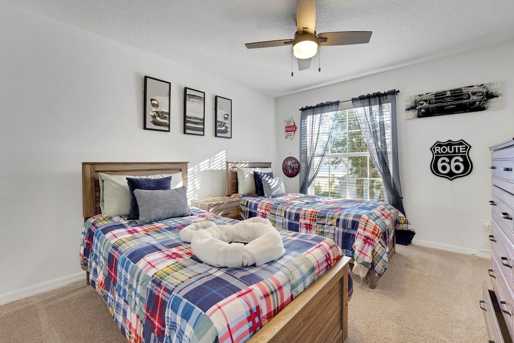 310hc-west Haven 5 Bedroom Home
