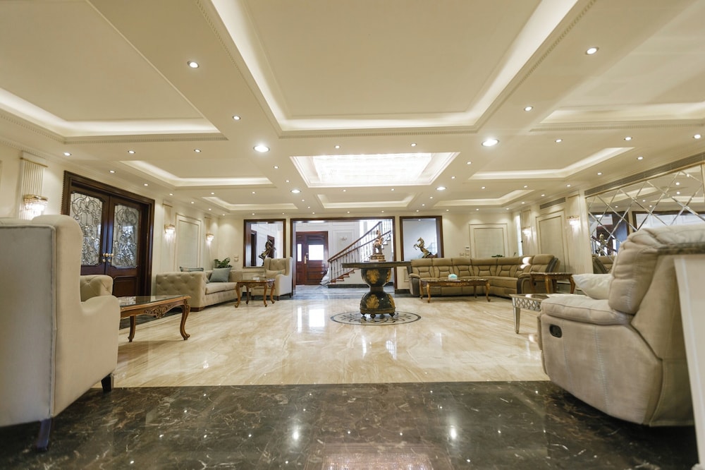 Luxury Villa in Green Heights compound