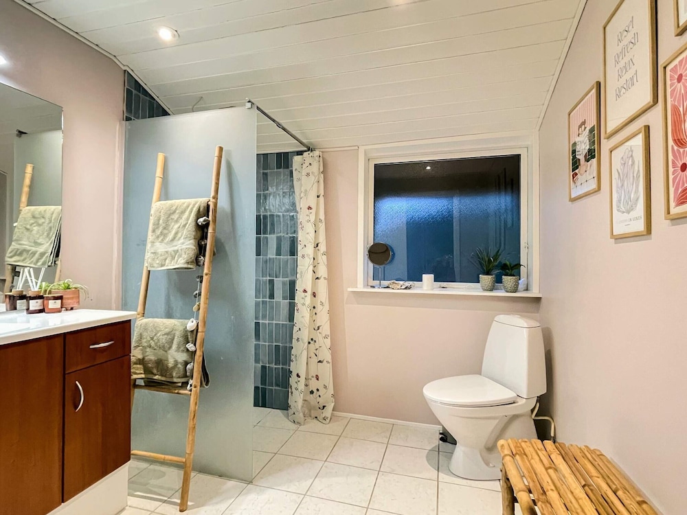 6 Person Holiday Home in Albaek