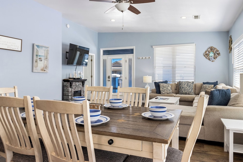 Poseidon Palace by Southern Vacation Rentals