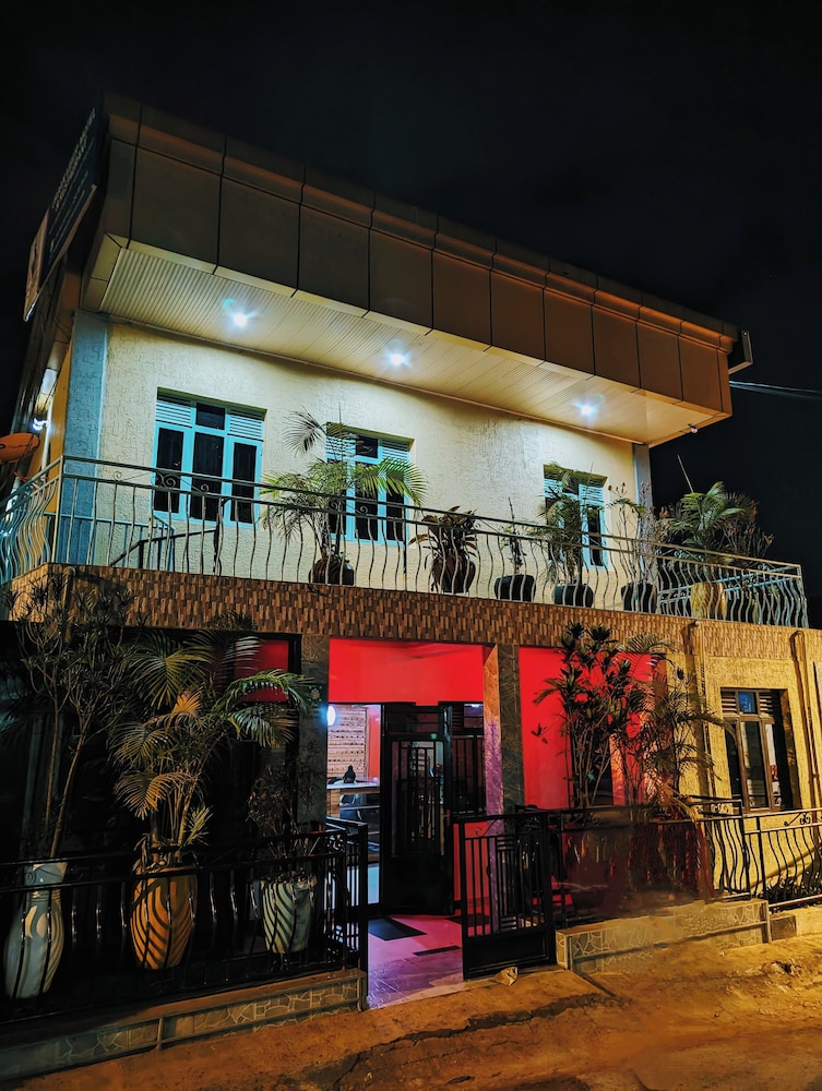 URBAN VIBER MOTEL view 3