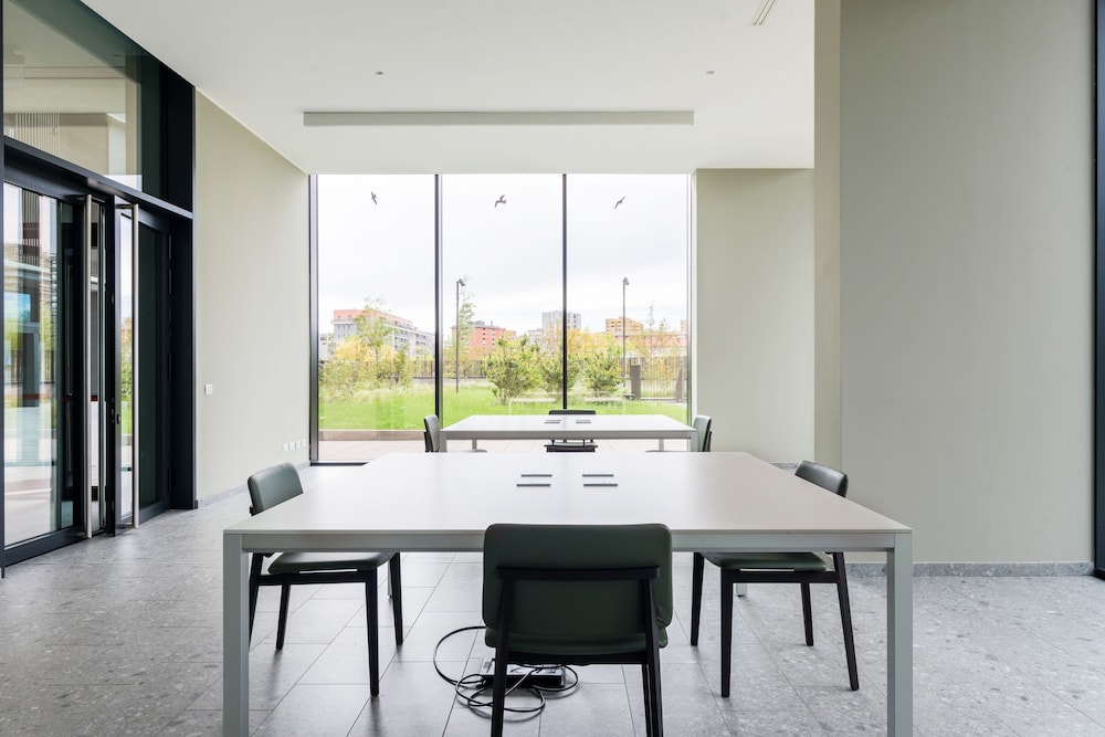 meeting & event spaces
