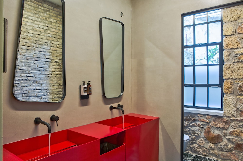 The Foundry Suites