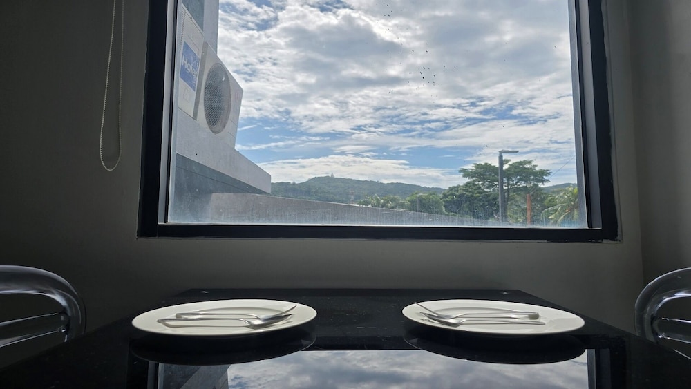 Island Escape 1BR T1-206