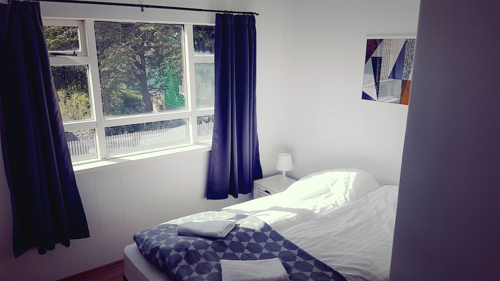 Puffin Palace Guesthouse