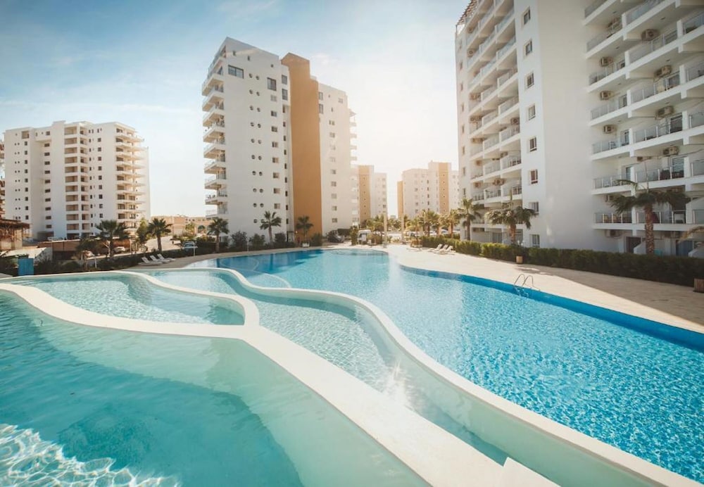 Amelius Pool Apartment in Caesar Resort
