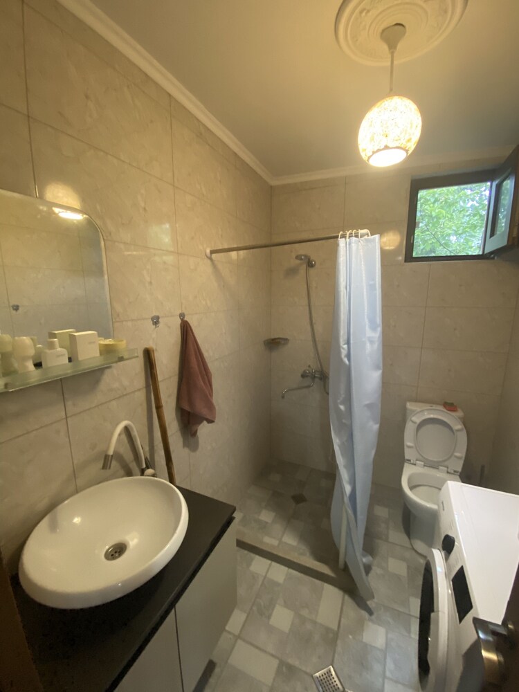 Photo 37
