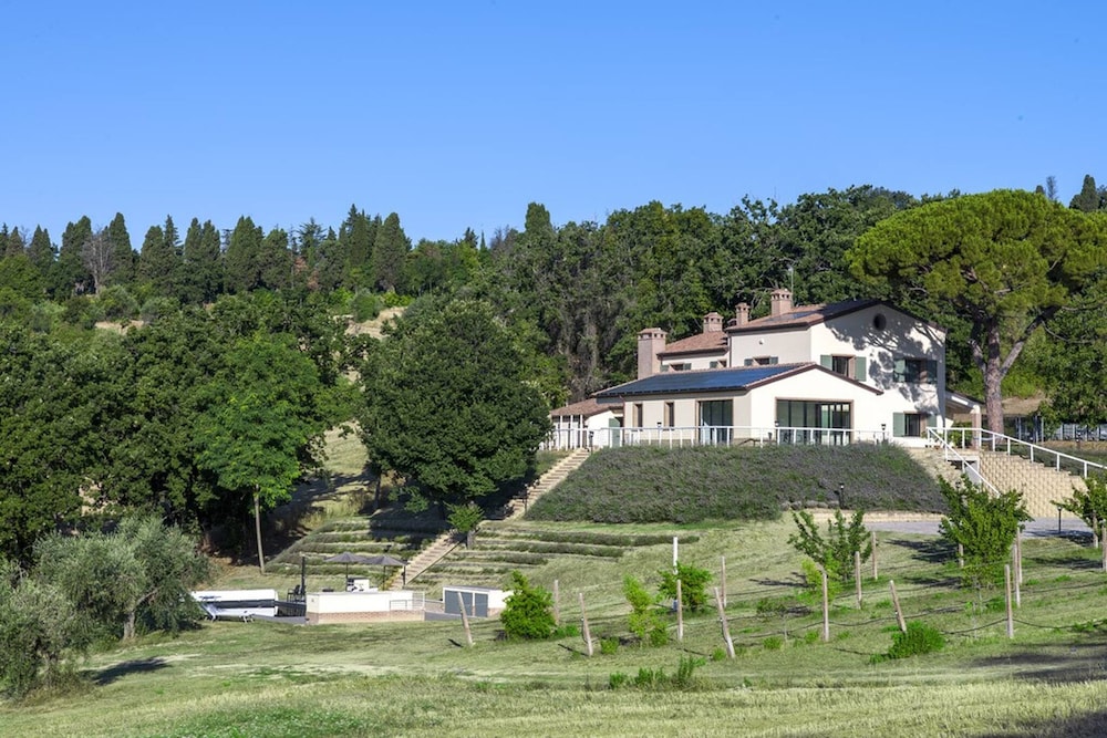Casale Astralis 13 by Marche Holiday Villas