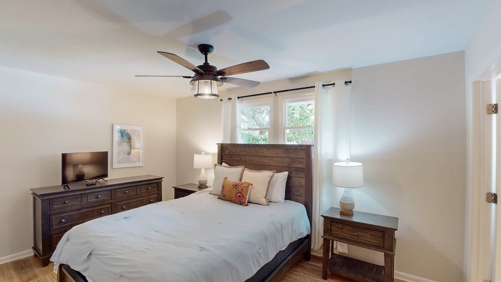Porter Paradise 4 Bedroom Home