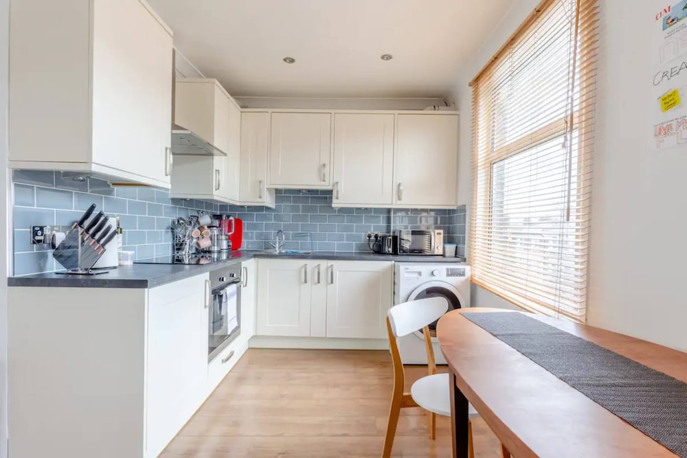 Cosy 1 Bedroom Apartment in North Maida Vale
