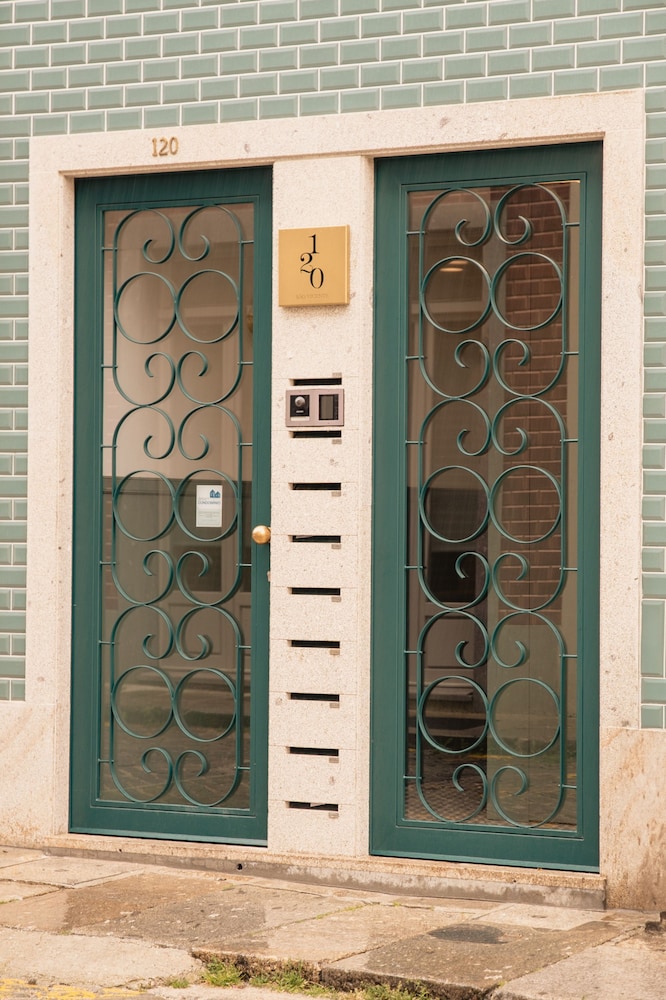 Porta 120 S o Vicente by Minho s Guest