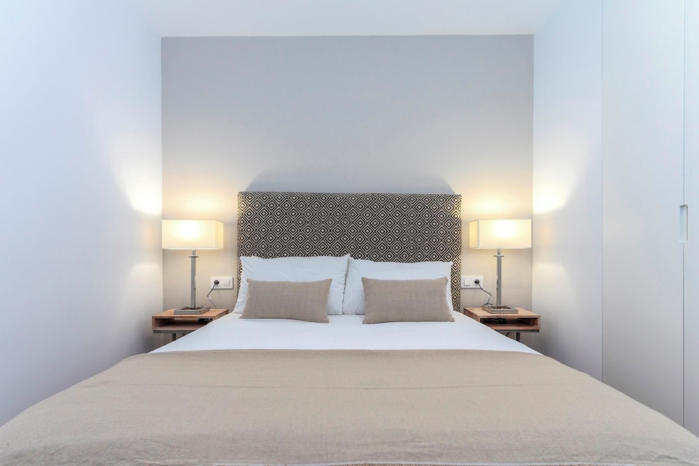 Lovely Apartment in the Center. San Antonio III
