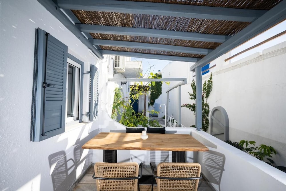 Loom Suite Ornos Mykonos