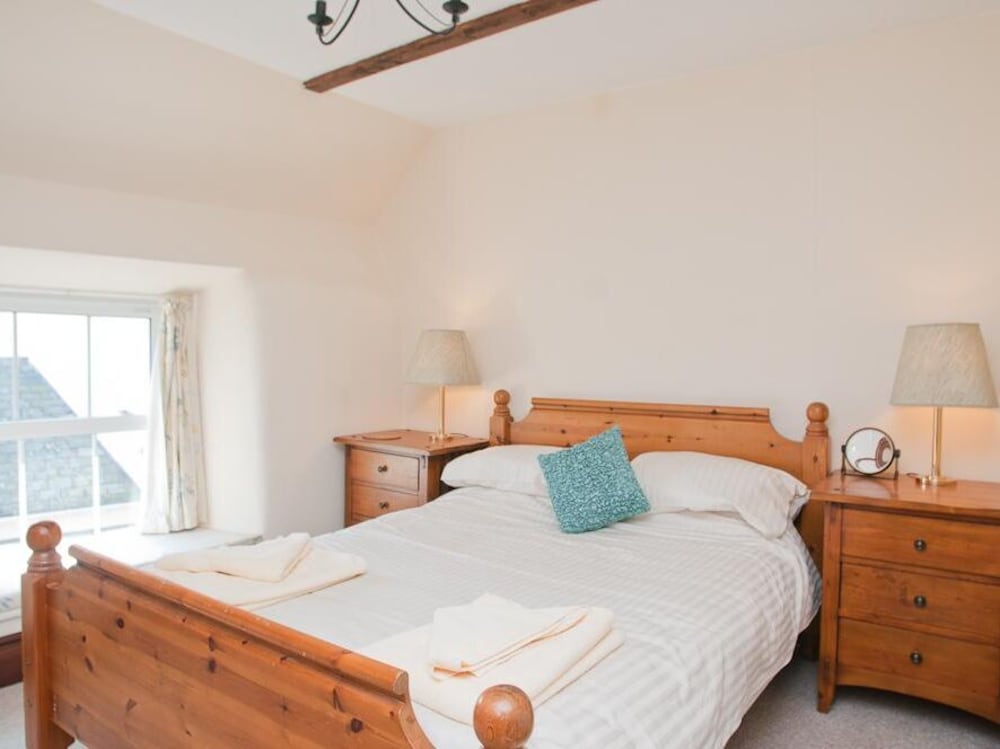 Hazel Cottage view 2