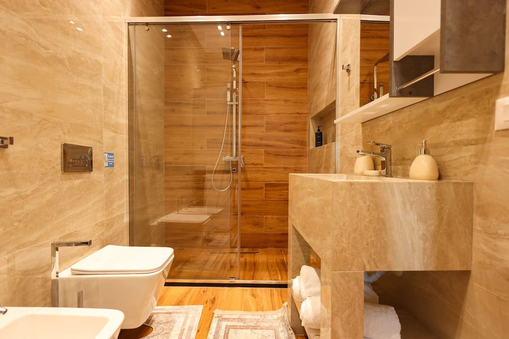 Grandstay Apartments 012
