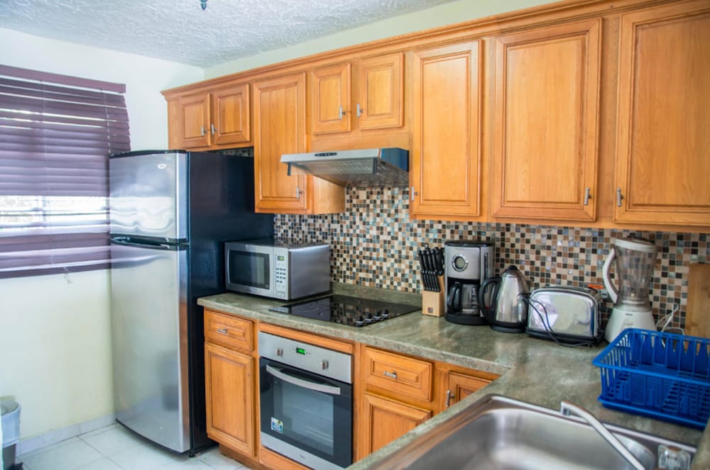 HBK Villa Rentals at Jolly Harbour