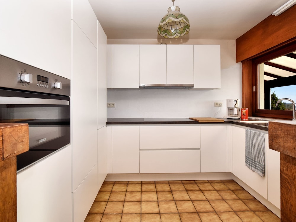 Holiday Home in Nadrin With Private Terrace