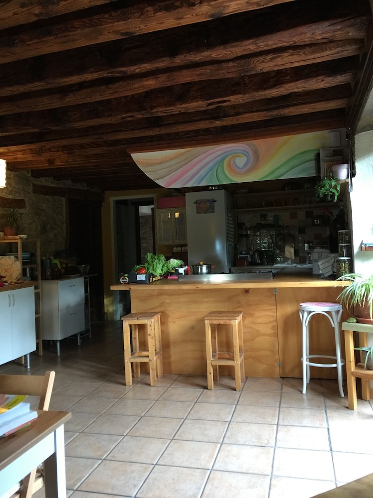 Photo 42