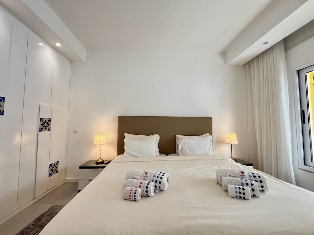 Vilamoura Club Villa 3 by Homing