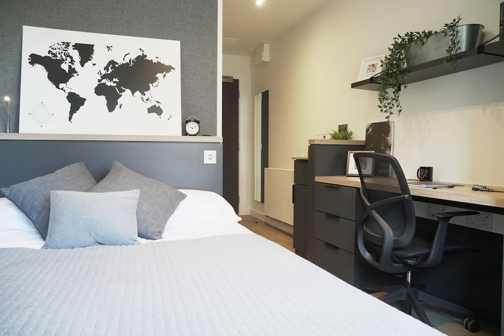Vita Student-Only Lewisham Exchange
