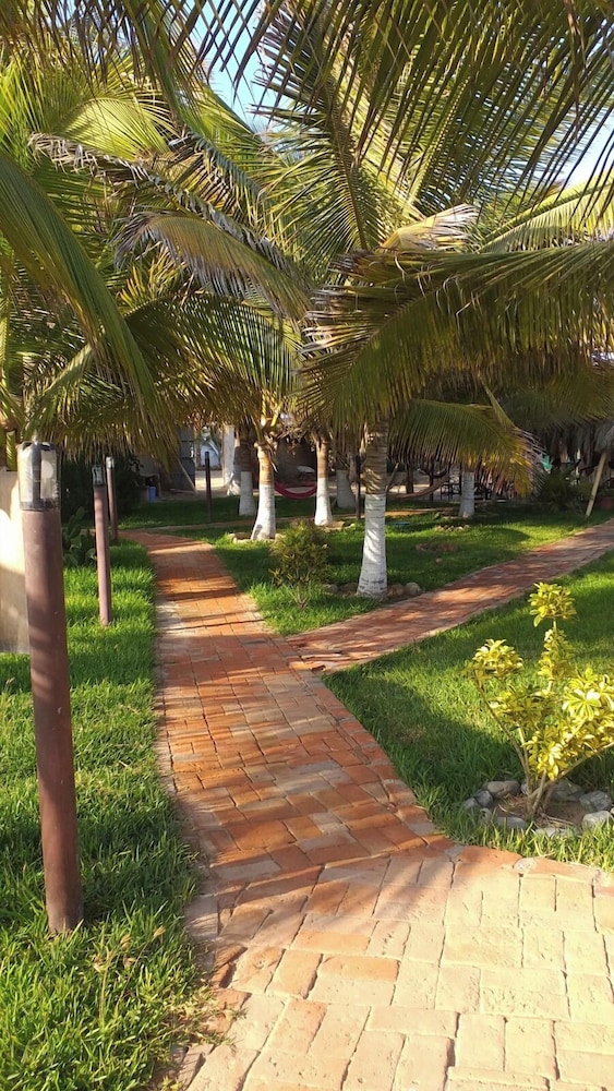 Punta Pacifico Bungalows Mancora