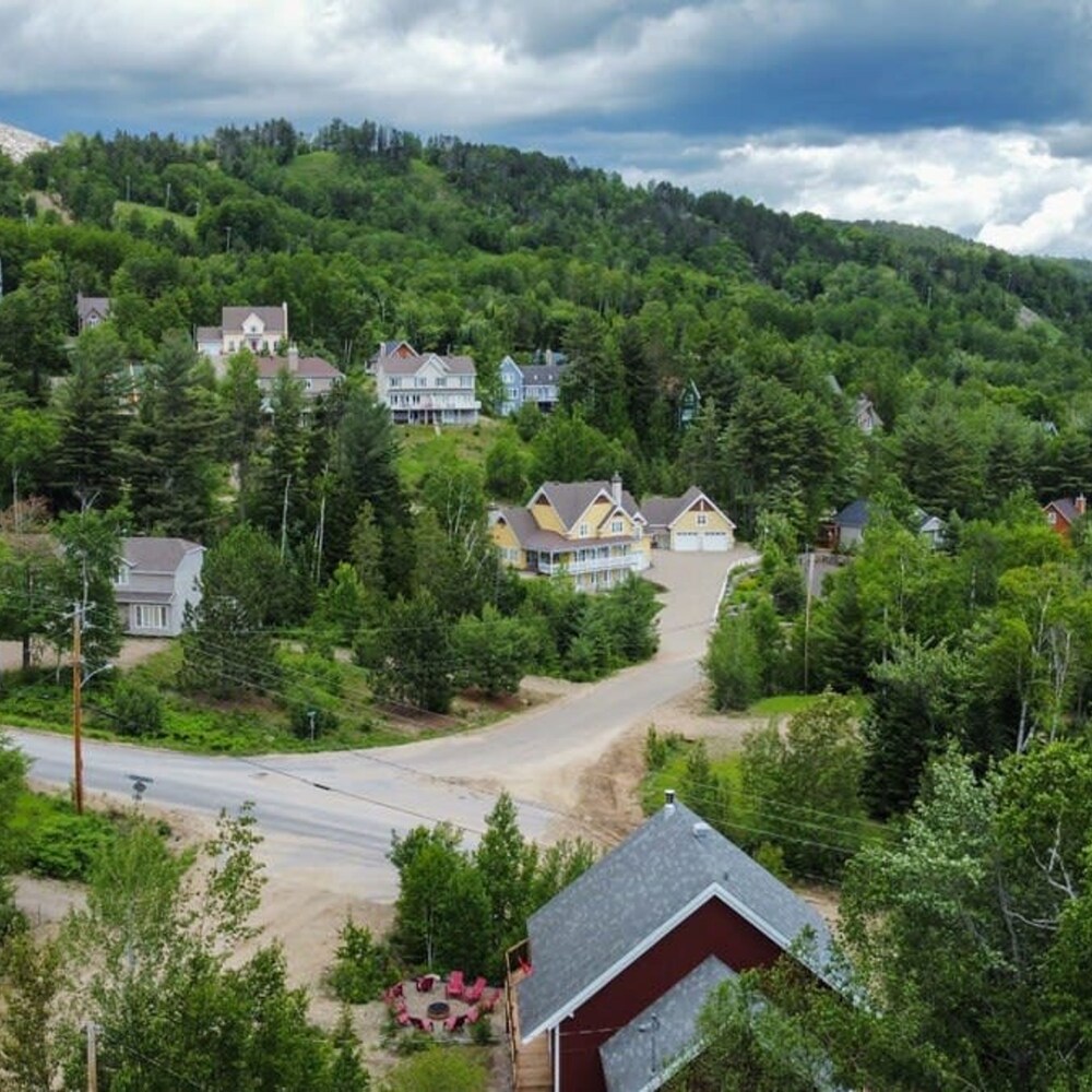 Sommet- Pet Friendly- Spa- SKI IN SKI OUT St-c me