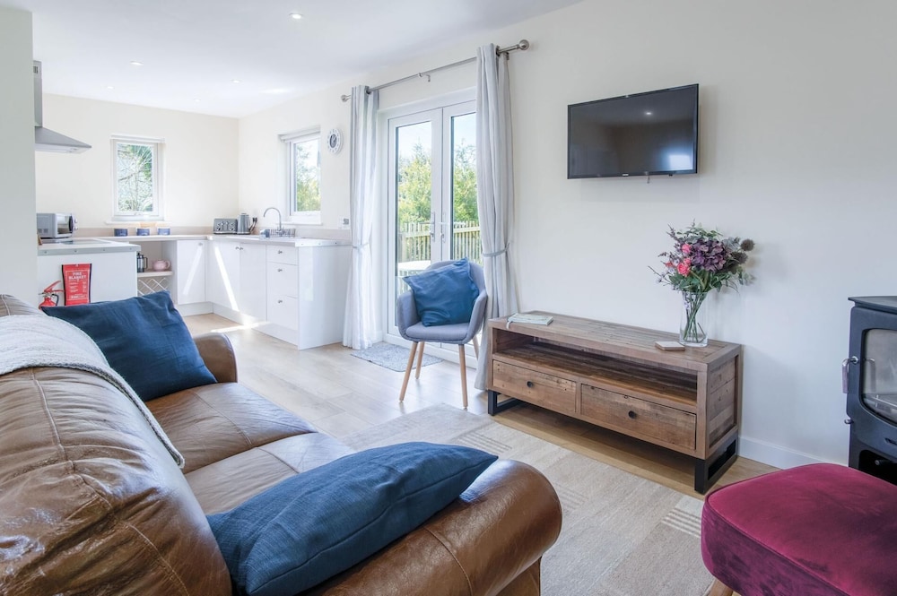 Skomer Lodge - 2 Bedroom Lodge - Manorbier