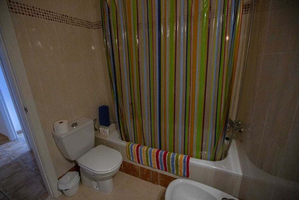 Photo 32