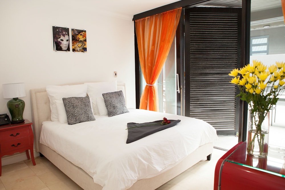 Purple Rayn Boutique Guest House