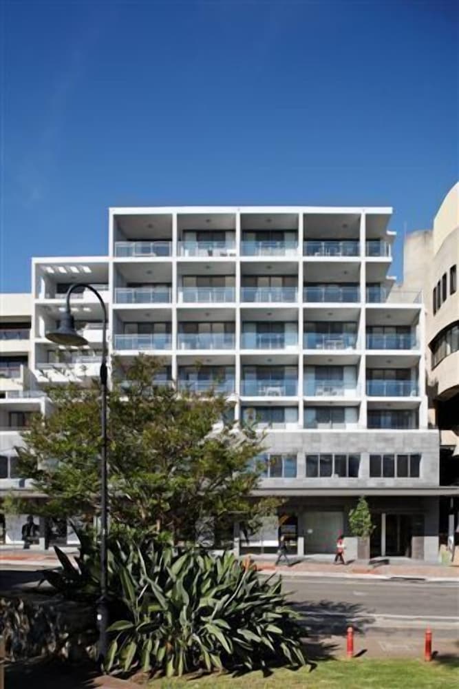 Wyndel Apartments - Clarke Street