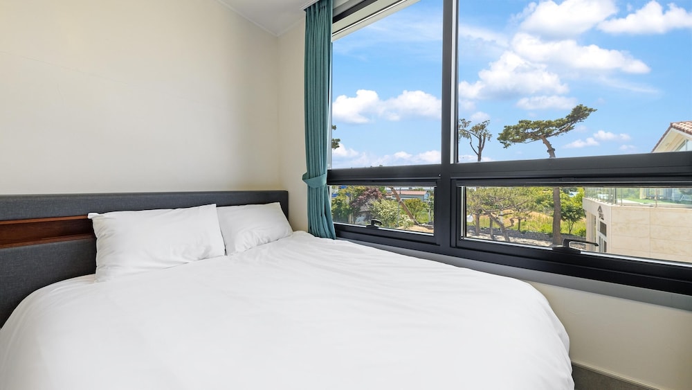 Incheon Vacations - Ganghwado Mare Seawater Poolvilla - Property Image 65