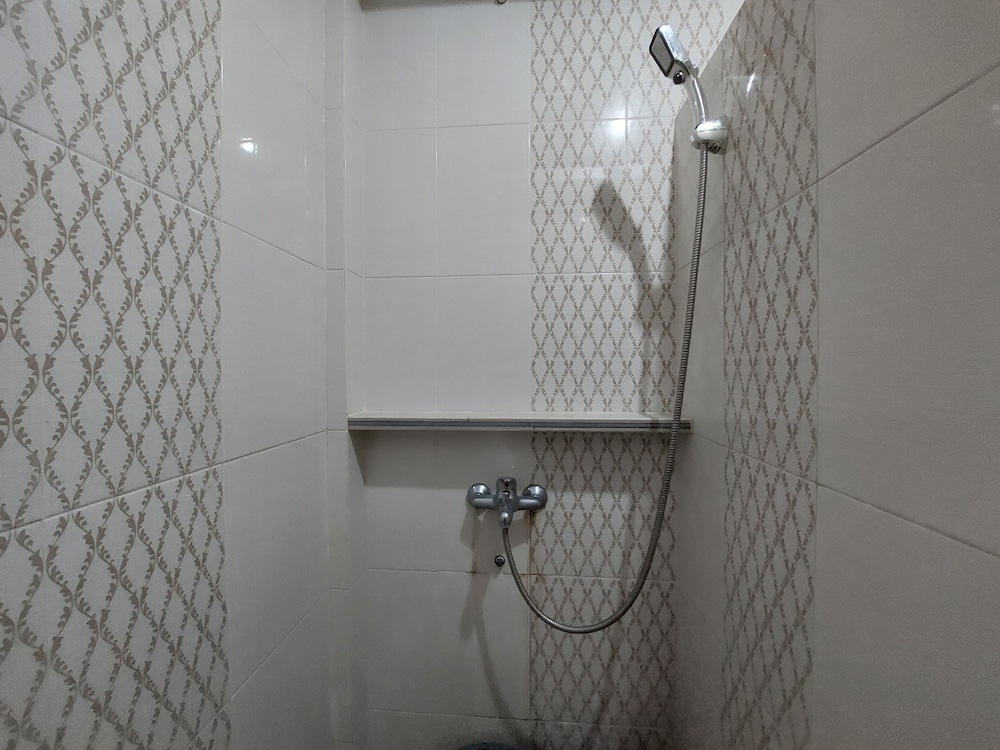Gondang Sivali Hotel