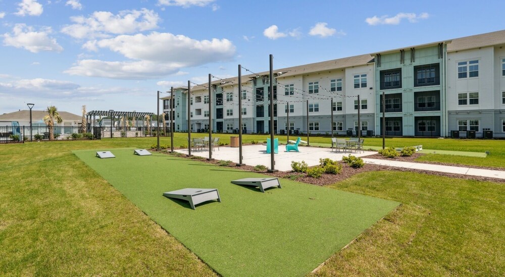 Landing Apartments Myrtle Beach - West