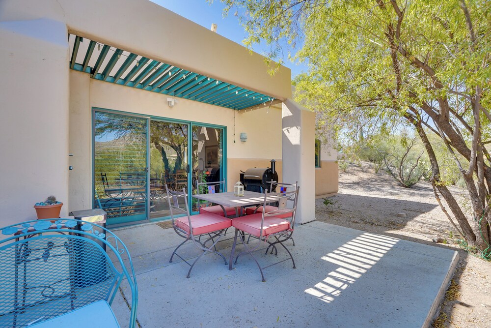 Golf Course & Mtn Views - Tucson Getaway! view 5