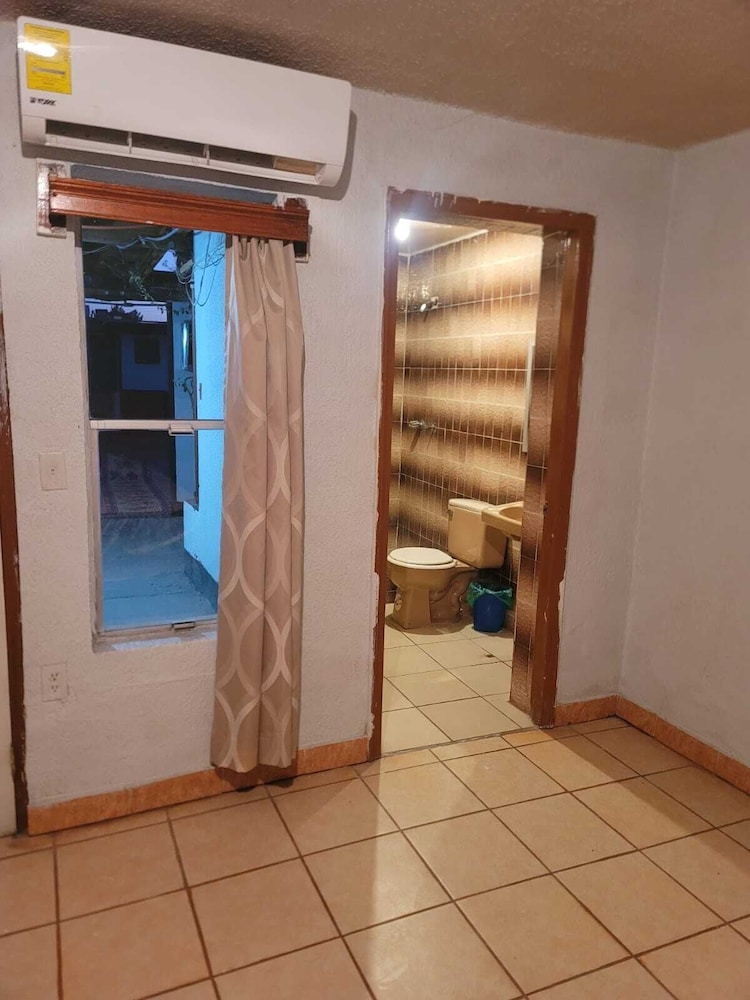 Motel Vic-Mar