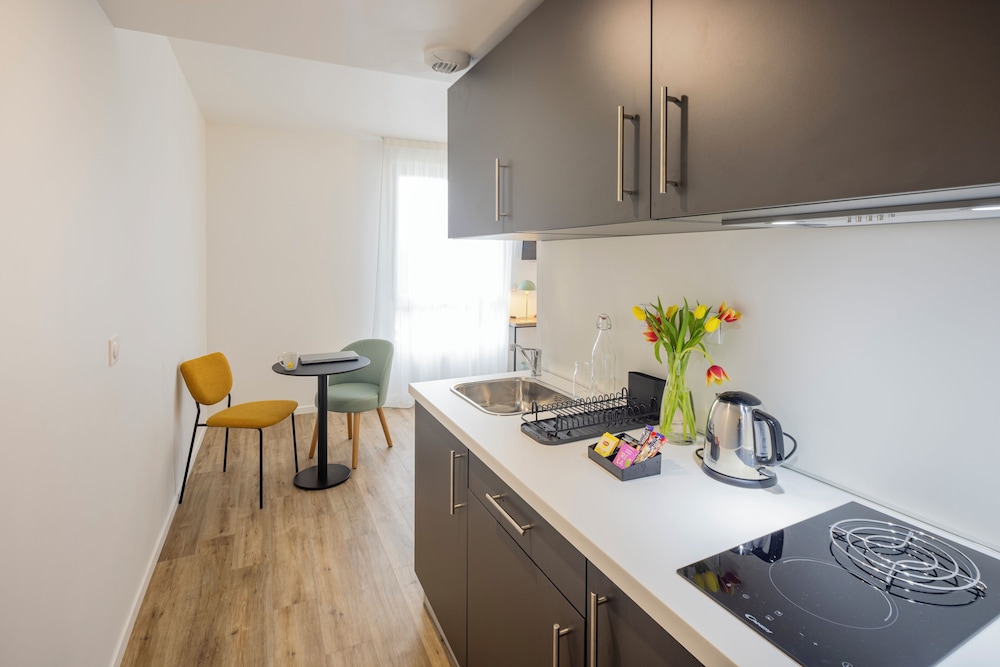 Le Havre Vacations - All Suites Appart Hotel Le Havre - Property Image 44