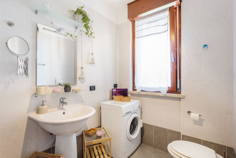 Giuliari en Verona — bathroom