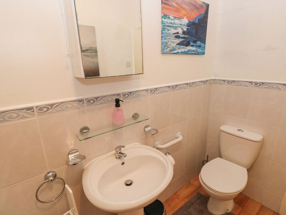 Ewenny Cottage