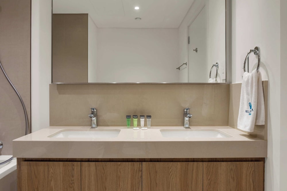 Bellavista-2Bedroom Downtown Views II T2